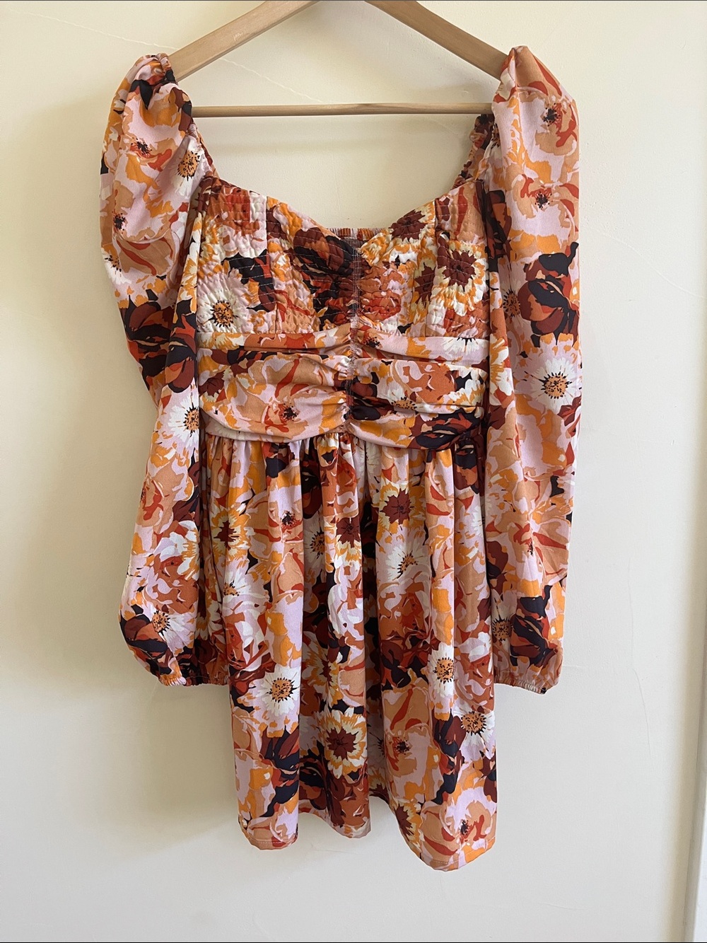 Floral Puff Sleeve Smocked Mini Dress in Peach & Brown size small